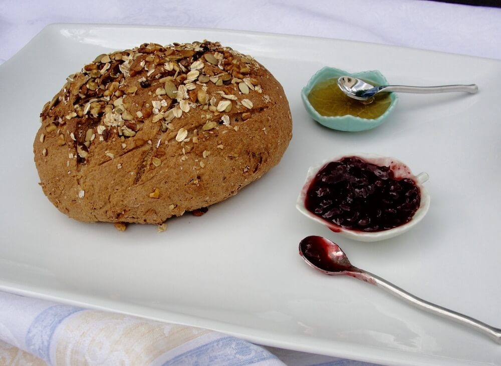 How to Bake Healthy Bread? Easily! Here is the recipe