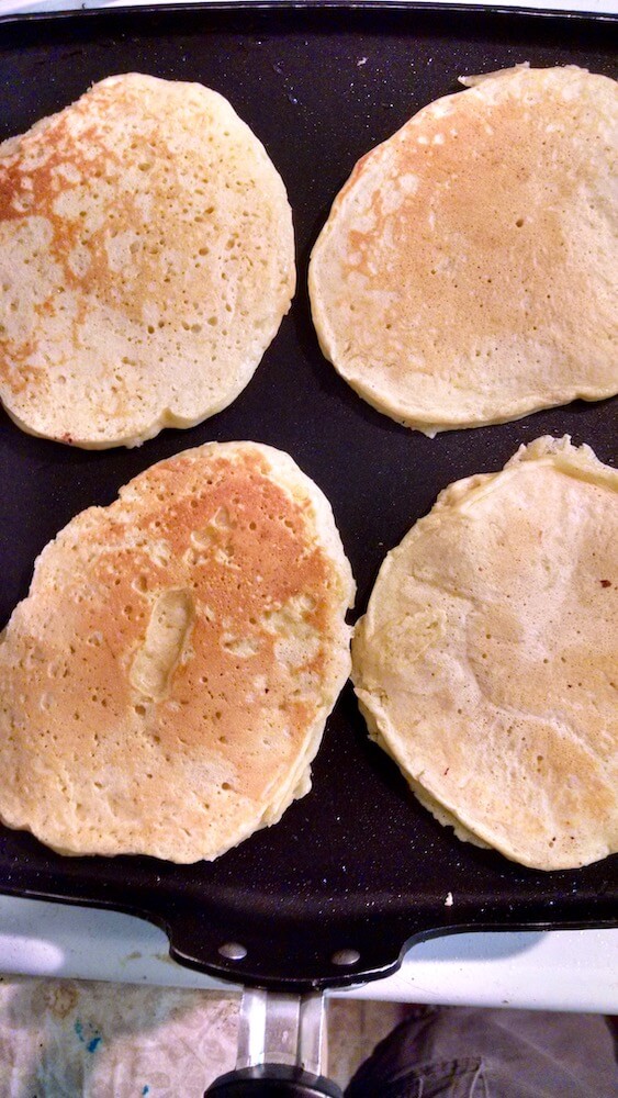 Light and Fluffy American Pancakes Recipe